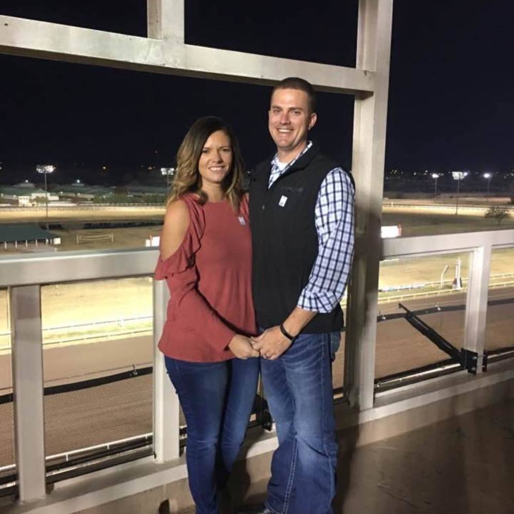 Meet your Posher, Val